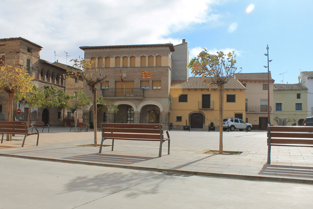 Plaza Mayor Albalate de Cinca Paobal Constructora